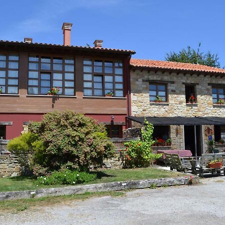 Oles Apartamentos Rurales La Cirigueena المظهر الخارجي الصورة