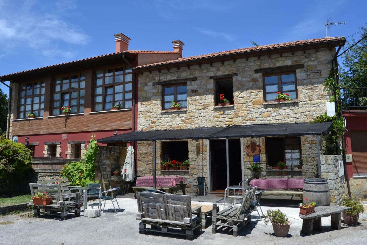 Oles Apartamentos Rurales La Cirigueena المظهر الخارجي الصورة