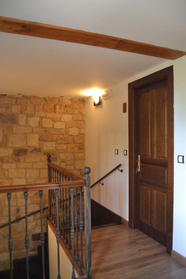 Oles Apartamentos Rurales La Cirigueena المظهر الخارجي الصورة
