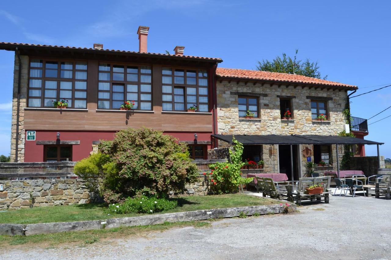 Oles Apartamentos Rurales La Cirigueena المظهر الخارجي الصورة